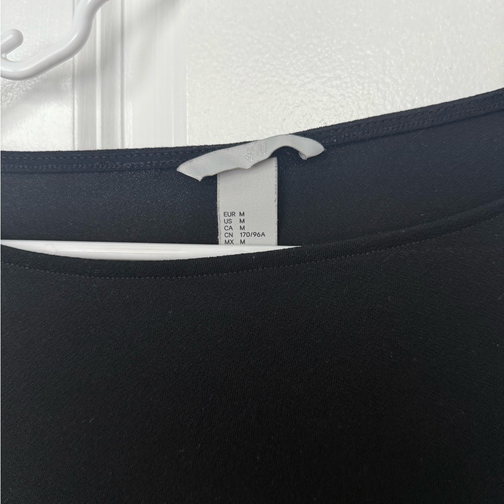 H&M top - Picture 2 of 2